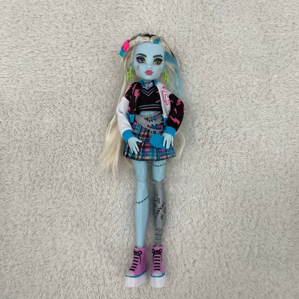 Monster High Doll Frankie Stein 2022 G3 Core Line Mattel Original Outfit